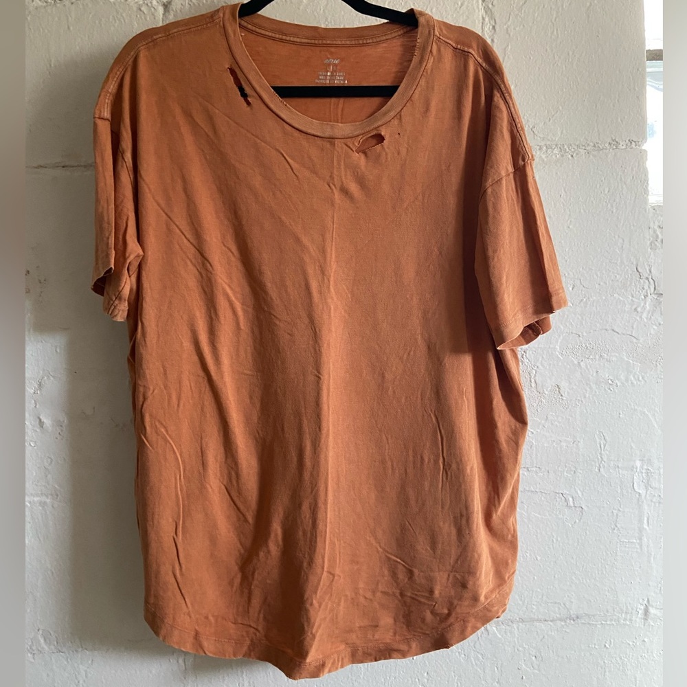 American Eagle Outfitters Short Sleeve Tee in Rust Orange